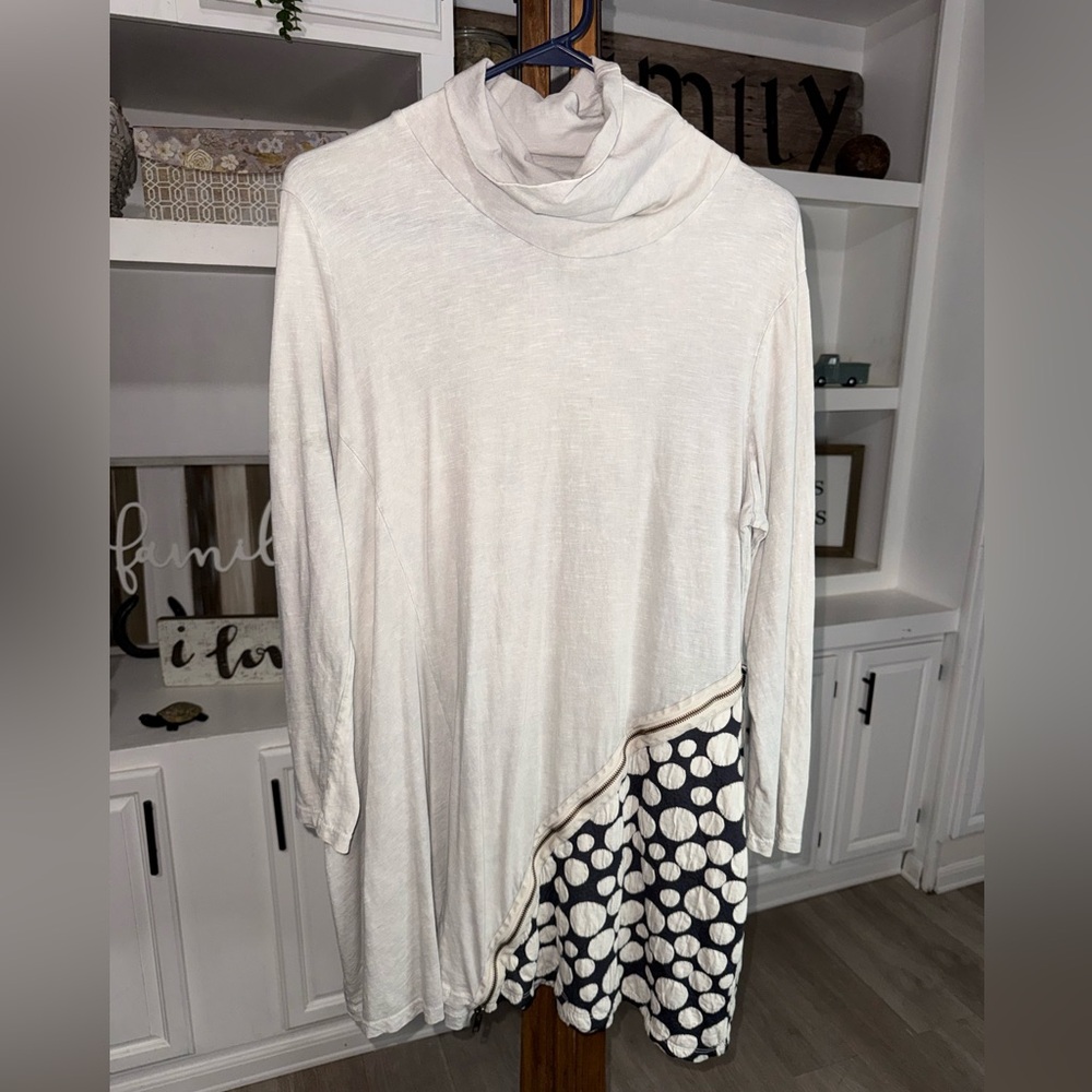 Chalet Light Gray Knit Top